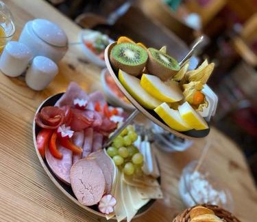 Hiddensee Hotel | Discover Hotel Heiderose Hiddensee: 4-Star Family Retreat