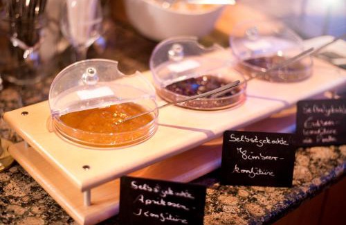 Bad Lauterberg Hotel | Pet-Friendly Hotel Heikenberg with Oceanfront Pool & Spa