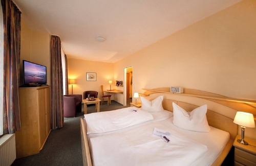 Bad Lauterberg Hotel | Relax at Kneipp-Bund-Hotel Heikenberg with Spa & Pool