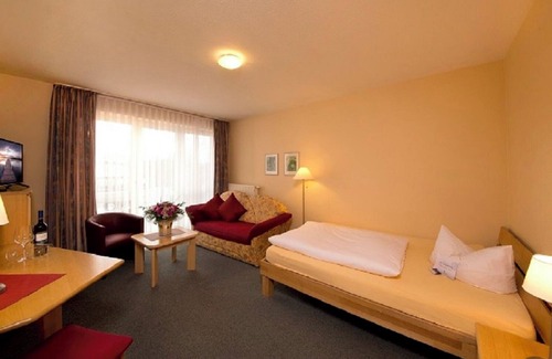 Bad Lauterberg Hotel | Relax at Kneipp-Bund-Hotel Heikenberg with Spa & Pool