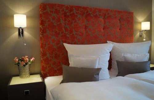 Cobbenrode Hotel | Experience Comfort at Hotel Hennemann with Oceanfront Views