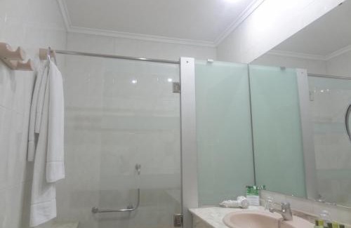 Gijon City Centre Hotel | Discover Hotel Hernán Cortés: 4-Star Family-Friendly Escape