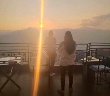 Sarangkot Hotel | Guest Rated Hotel High Ground Inn Sarangkot with Breakfast