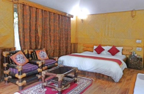 Lachen House | Pet-Friendly Retreat at Hotel High Mountain, Lachen
