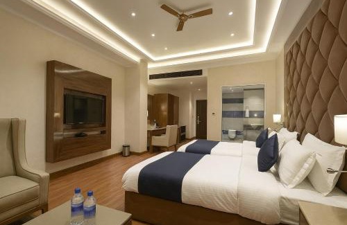 Orai Hotel | Hotel Himalayan Hill Queen -Centrally Heated & Air cooled # On Mall Road# Best Selling Hotel in Mcleodganj