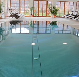 Ebensee Hotel | Unforgettable Stay at Hotel Hochsteg Gütl | 4-Star Retreat