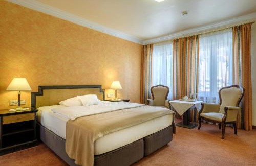 Goeppingen Hotel | Discover Hotel Hohenstaufen: Pet Friendly & Family Oriented