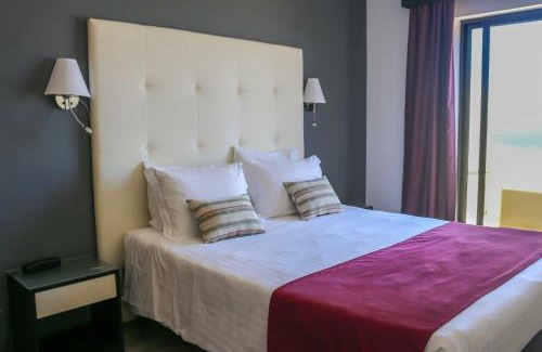 Horta Hotel | Discover Hotel Horta: 4-Star Stay with Pool & Breakfast