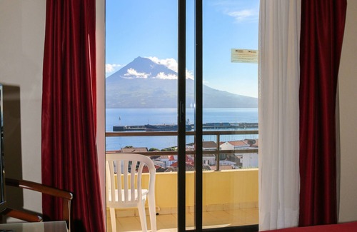 Horta Hotel | Discover Hotel Horta: 4-Star Stay with Pool & Spa