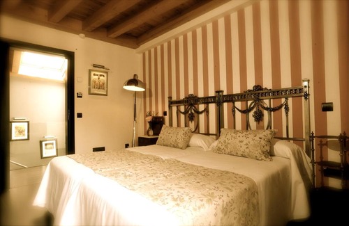 Sepulveda Hotel | Inviting Hotel-Hospedería los Templarios: Breakfast & Family-Friendly