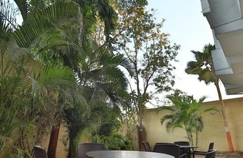 Surat Hotel | Comfortable Hotel Hospice: Pet-Friendly Stays & Dining