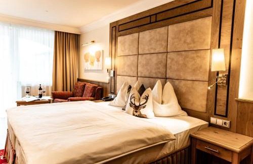 Groedig Hotel | Pet-Friendly Retreat at Hotel Hubertushof with Ocean Views