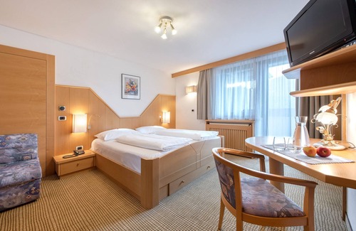 Rasa Hotel | Experience Hotel Hubertushof: Spa, Pool & Top Rated Stay