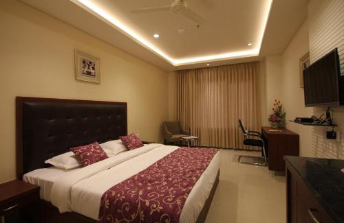 Shamshabad Hotel | Discover Hotel Hyderabad Grand: Family-Friendly Retreat