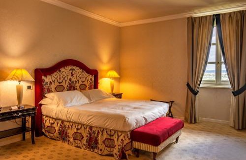 Cherasco Hotel | Oceanfront Retreat at Hotel I Somaschi - 4-Star Comfort