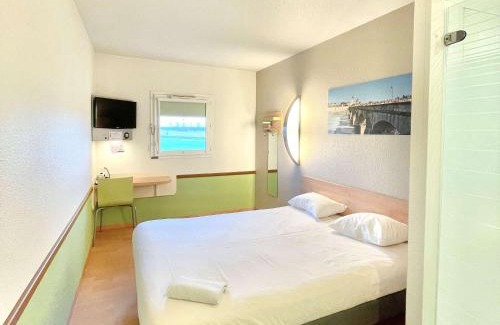 Cosne-Cours-sur-Loire Hotel | Budget-Friendly Hotel Ibis Cosne Sur Loire with Great Amenities