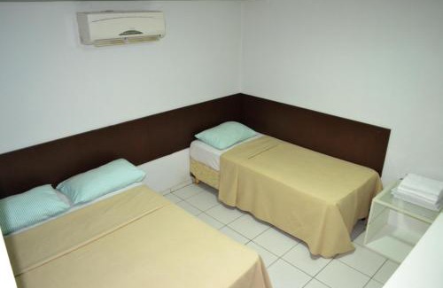 Centro Hotel | Ideal Hotel: Family-Friendly Stay with Breakfast Included