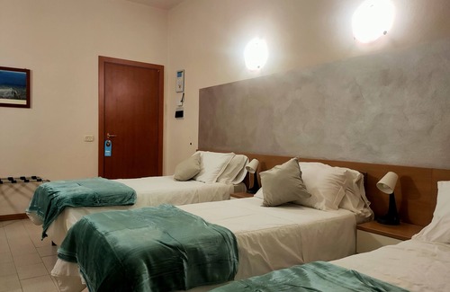 Pistoia Hotel | Guest Rated 9.4 - Hotel Il Boschetto with Pool & Family Amenities