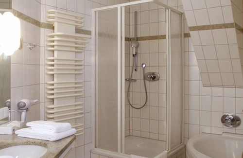 Braunschweig City Center Hotel | Discover Comfort at Hotel im Haus zur Hanse - Rated 8.8/10