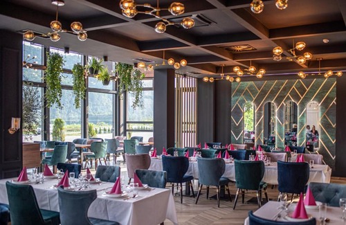 Bosnia Hotel | Discover Hotel IN: 4-Star Stay with Family-Friendly Amenities