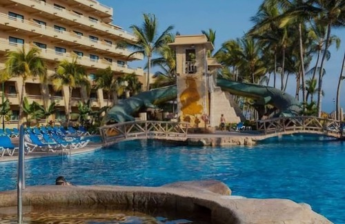 Nuevo Vallarta Hotel | Hotel in fabulous Nuevo Vallarta with AC