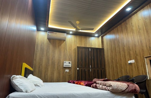 Misrikh Hotel | Hotel in Naimisharanya