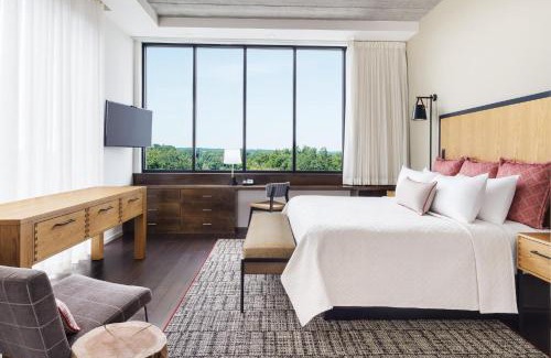 Athens Hotel | Guest Rated 9/10 at Hotel Indigo Athens - University Area