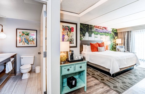 Cumberland Hotel | Discover Hotel Indigo Atlanta - Vinings with Top Amenities