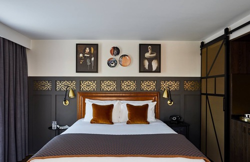 Chester Hotel | Discover Hotel Indigo Chester: 4-Star Stay with Spa & Dining