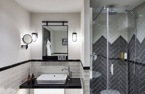Chester Hotel | Discover Hotel Indigo Chester: 4-Star Stay with Spa & Dining