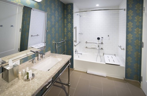 Old Town Alexandria Hotel | Discover Hotel Indigo Old Town Alexandria - 4-Star Retreat