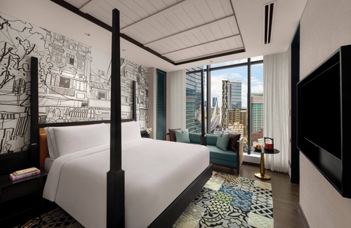 Ben Nghe Hotel | Experience Hotel Indigo Saigon: Pool, Spa & Restaurant Awaits