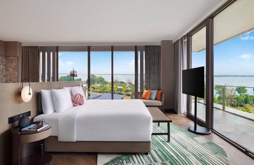 Wuzhong Hotel | Explore Hotel Indigo Suzhou Yangcheng Lake - Family Friendly Stay