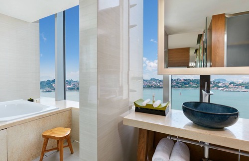 Siming Hotel | Discover Hotel Indigo Xiamen Harbour: 4-Star Comfort Awaits