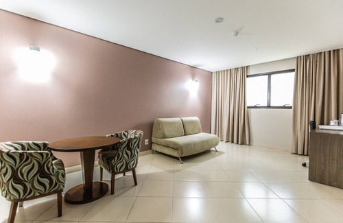 Jardim das Americas Hotel | Discover Hotel Inter Cuiabá: 4-Star Comfort with Spa & Pool
