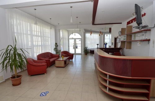 Costinesti Hotel | Hotel Intim: Guest Rated 10/10 with Family-Friendly Amenities