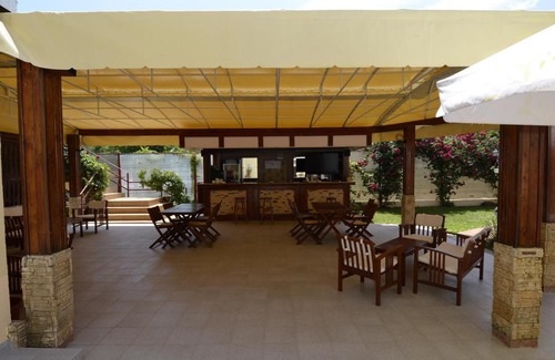 Costinesti Hotel | Hotel Intim: Guest Rated 10/10 with Family-Friendly Amenities