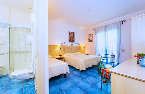 Santa Maria Hotel | Relax at Hotel Ipomea Club: Pool, Ocean View & Spa