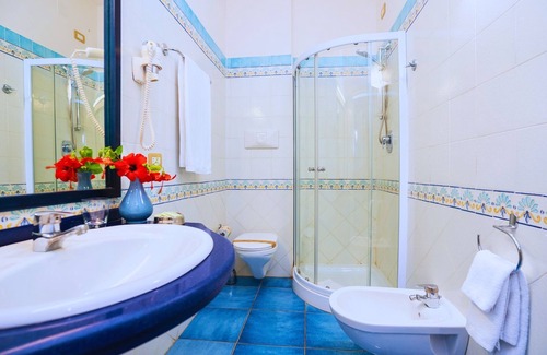 Santa Maria Hotel | Relax at Hotel Ipomea Club: Pool, Ocean View & Spa