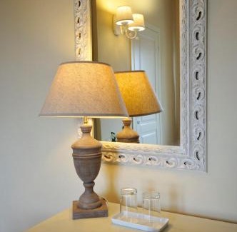 Castelnuovo di Val di Cecina Hotel | Pet-Friendly Hotel Dei Conti with Breakfast & Hot Tub