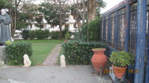 Sant'Egidio del Monte Albino Hotel | Convenient Hotel Degli Amici: Pet-Friendly & Family Amenities