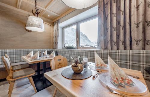 Kaunertal Hotel | Discover Hotel Jägerhof: Spa, Dining & High Guest Ratings