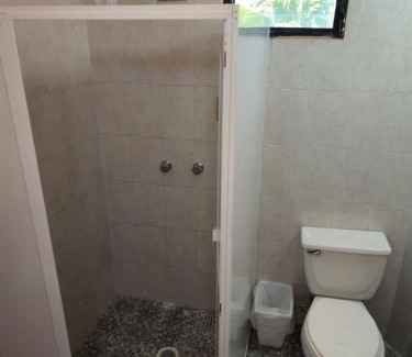 Ixtapa - Zihuatanejo Hotel | Discover Hotel J.B.: Family-Friendly Retreat with Pool