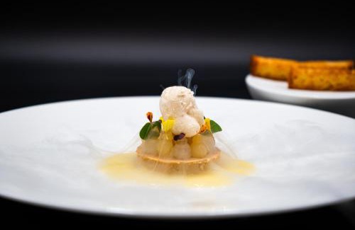 Lech am Arlberg Hotel | Stay at Hotel Jagdhaus Monzabon: 4-Star Retreat with Spa