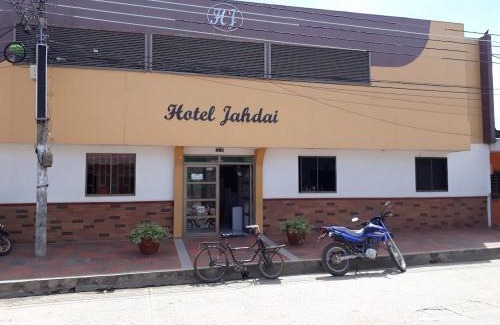 Curumani Hotel | Family-Friendly Hotel Jahdai Curumani: Your Affordable Escape