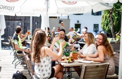 Fuschl am See Hotel | Relax at Hotel Jakob: Beachfront Bliss with Spa & More