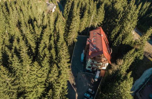 Jasna Hotel | Hotel Jasná: Relax with Spa, Hot Tub & Family-Friendly Fun