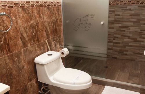 Playas de Tijuana Hotel | Discover Hotel Jatay: Wheelchair Accessible & Family Friendly