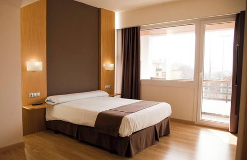 Labastida Hotel | Discover Hotel Jatorrena: Spa & Family-Friendly Stays