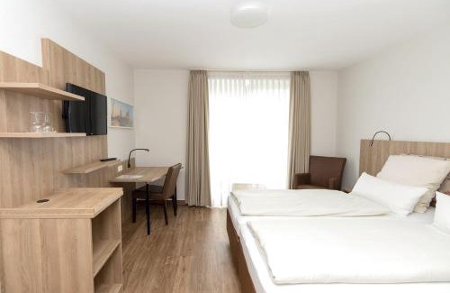 Jesteburg Hotel | Pet-Friendly Escape at Hotel Jesteburger Hof - 7.9 Rating